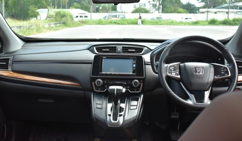 
								Honda CR-V full									