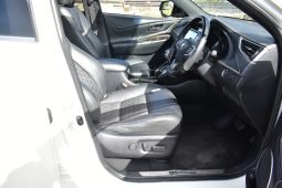 
										Toyota Harrier full									